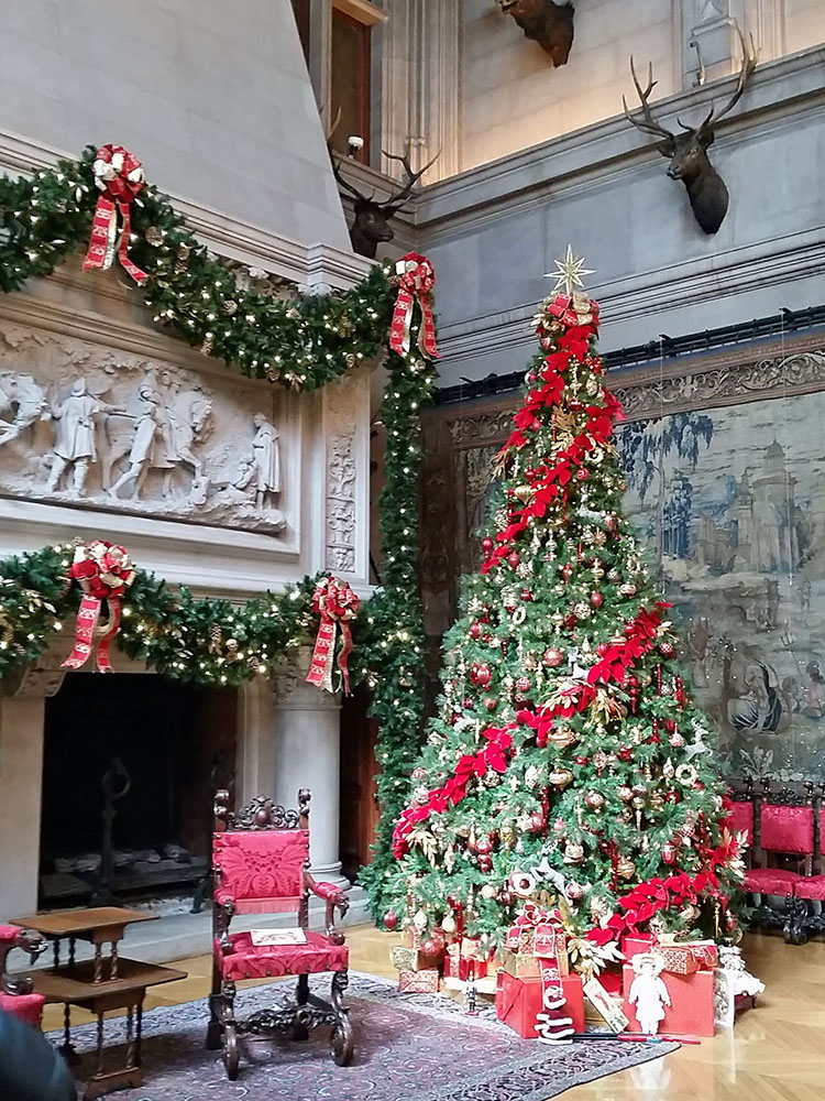 A Quick Glimpse of Christmas at the Biltmore House