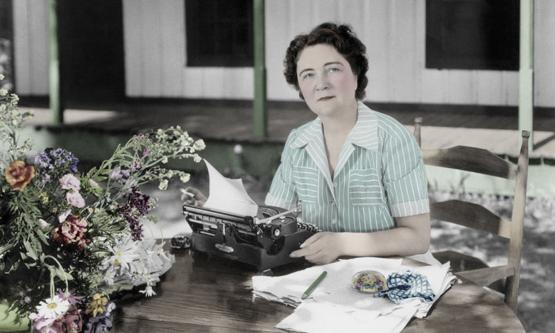 Celebrating World Bee Day with Marjorie Kinnan Rawlings